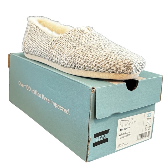 Toms Shoes - NWT Toms‎ White Cozy Sweater Knit Slip-On Flats Size 6 Faux Fur Insole